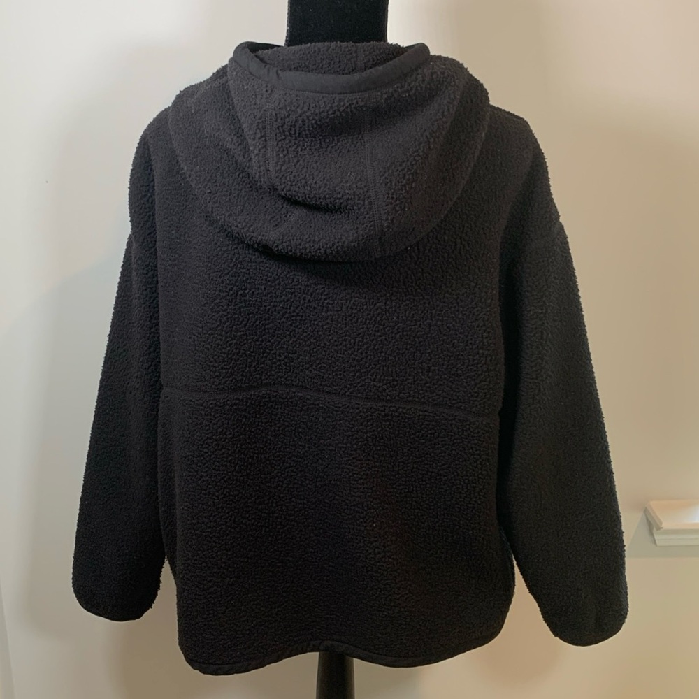 The - Picture 4 of 16